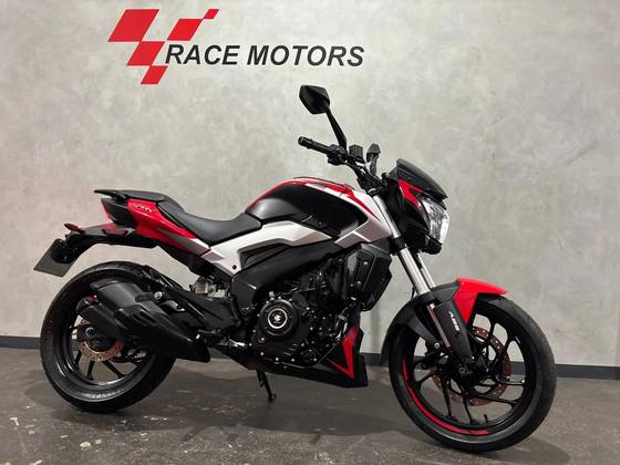 BAJAJ DOMINAR 250 